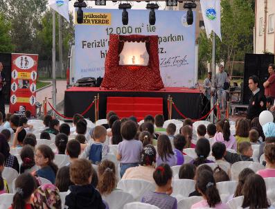 AYHAN SEFER ÜSTÜN - Sakarya’Nın Ferizli İlçesi’Nde 12 Dönümlük Park Açıldı