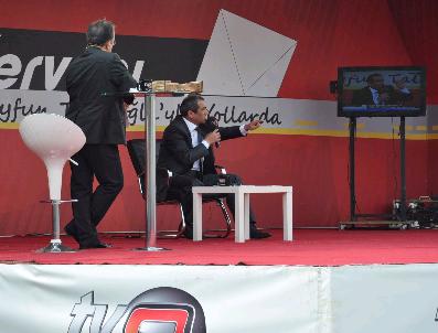 İLHAMI YıLMAZ - İlhami Yılmaz, Tv8‘de Canlı Yayına Katıldı