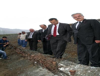 ÇEVRE VE ORMAN İL MÜDÜRLÜĞÜ - Yeşil Bir Erzincan İçin Dağ Tepe Çalışma Yapılıyor