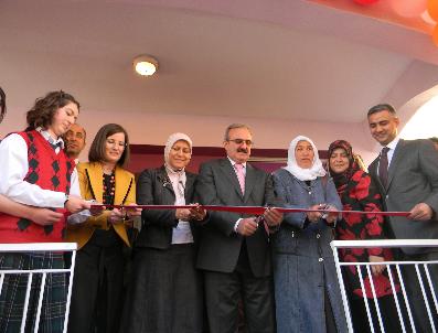 RAMAZAN FANI - Erciş‘te Kadın Ve Çocuk Misafirhanesi Açıldı