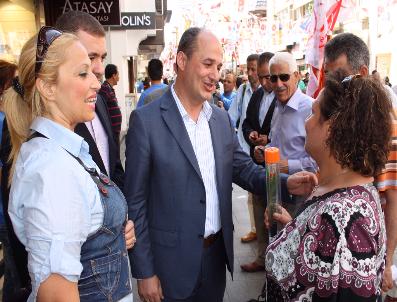 AYDIN ŞENGÜL - Ak Parti Milletvekili Adayı Aydın Şengül;