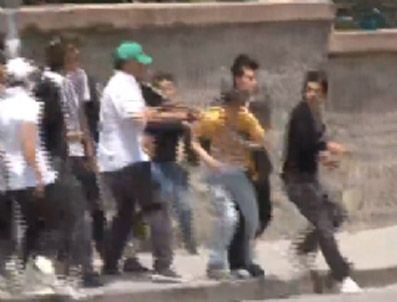 Ankara'da lise öğrencilerinin kız kavgası