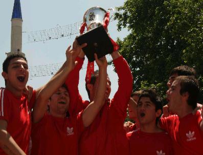 Denizli Belediyespor‘da Şampiyonluk Kutlamaları Devam Ediyor