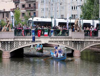 İtalyan Gondolcular Eskişehir’De