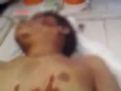 Suriye'de 13 yaşındaki çocuğu kestiler