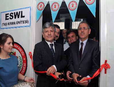 KEMALETTİN AYDIN - Gümüşhane Devlet Hastanesi Böbrek Taşı Kırma Ünitesi Açıldı