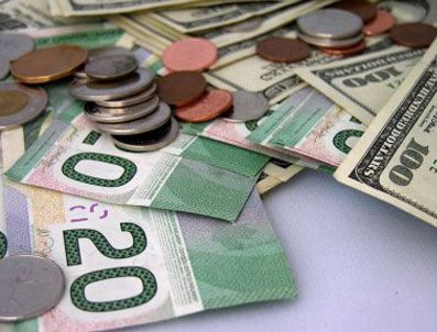 Sermaye akışı yavaşladı, döviz alımını azalttı