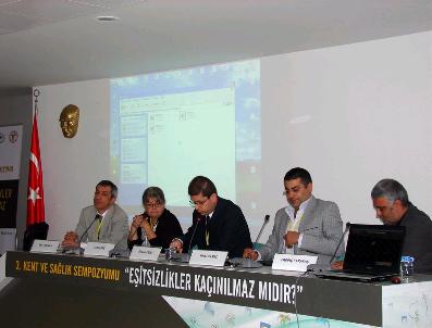 MEHMET ELLIBEŞ - Nilüfer‘de Eşitsizlik Sempozyumu