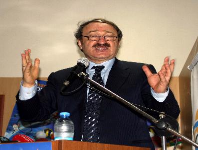 OLTAN - Bakan Özak: Tribünlerdeki Manzara Türkiye‘ye Ve Türk Gençliğine Yakışmıyor