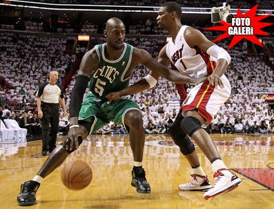 MIAMI - Miami Heat: 102 - Boston Celtics: 91