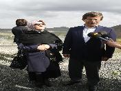 Davutoğlu, Annesini Doğum Yolunda Kaybedince Doktor Olmak İstemiş