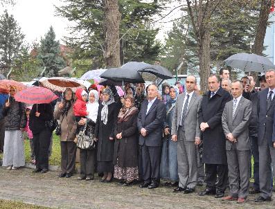 Milli Jimnastikçi Murat Canbaş Mezarı Başında Anıldı