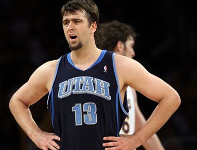 UTAH - Mehmet Okur sakatlığından dert yandı