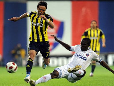 ANDRE SANTOS - F.Bahçe Karabük'ten Lugano'yla çıktı