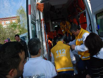 Patpat 30 Metreden Çaya Uçtu: 5 Ağır Yaralı