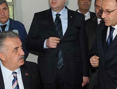 Bakan'dan gümrük müdürüne fırça