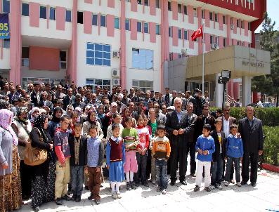 Köylülerden ‘Tabur‘ Eylemi