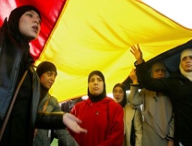 PASCAL - Müslümanlar 2 gün, yahuduiler 15 gün tatil