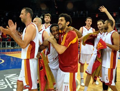 Galatasaray Cafe Crown: 89 - Banvit: 55