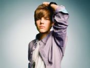 Justin Bieber, 17 yaşında rekoru kırdı