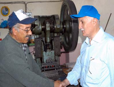 YAŞAR KARAYEL - Ak Partili Adaylardan Çarşı Ve Pazar Ziyareti