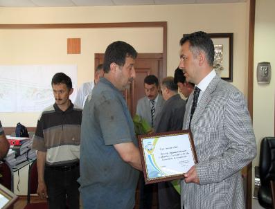 Otobüs Kazasında Yaralıları Kurtaranlara Teşekkür Belgesi