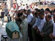 Yanan Otobüsün Şoförünün Cenazesi Arsin‘de Toprağa Verildi