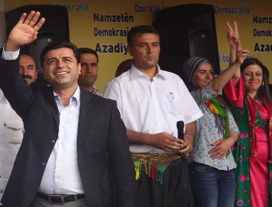 İDRIS BALUKEN - Demirtaş Bingöl‘de Başbakan‘a Yüklendi
