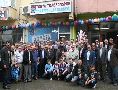 SALIH CORA - Tonya’Da Trabzonspor Taraftarları Derneği Açıldı
