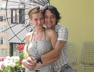 GÖKÇE ÖZYOL - Yahşi Cazibe'nin Barış'ı evleniyor