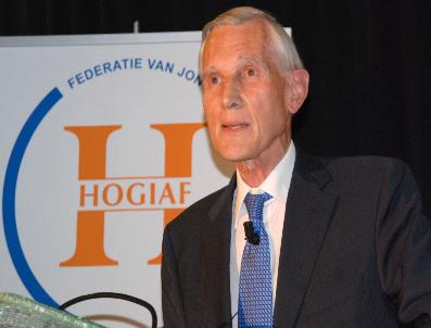 Bot: Birkaç Yıl Sonra, Ab‘ye Girmesi İçin Türkiye‘ye Ricada Bulunuyor Olacağız