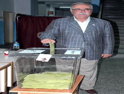 İSMAİL KAŞDEMİR - Çanakkale’De Seçmenler Sandık Başına Gitti