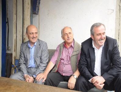 Erdoğan Bayraktar Oyunu Babaocağı Of’Un Gürpınar Beldesinde Kullandı