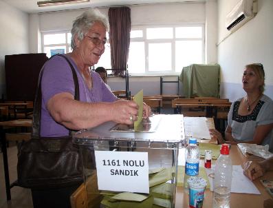 YUNUS NADI - Fethiye’De Adaylarla Birlikte 134 Bin 383 Seçmen 515 Sandıkta Oy Kullanıyor
