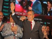 Arınç: Oy Oranını Üçüncü Dönem Artıran Yegane Partiyiz
