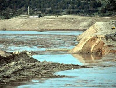 CENGIZ HOROZOĞLU - Kütahya'da içme suyuna siyanür karıştı