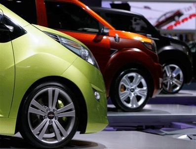 ÜMIT KARAARSLAN - Oto satışları yılın ikinci yarısında hız kesecek