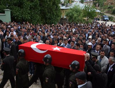 MEHMET SAĞLAM - Babası Gibi Al Bayrağa Sarıldı