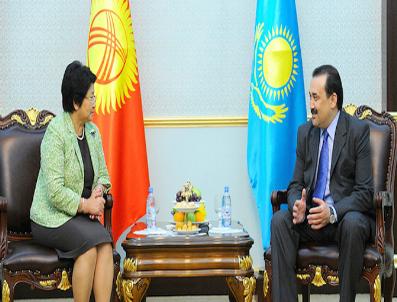 ROZA OTUNBAYEVA - Kırgız Lider Otunbayeva Astana‘da