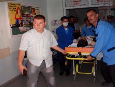 ACıRLı - Midyat‘ta İki Aile Arasında Kavga Çıktı: 1 Ölü, 2 Yaralı