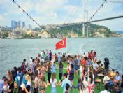 Olimpiyat çocukları Boğaz sefasında