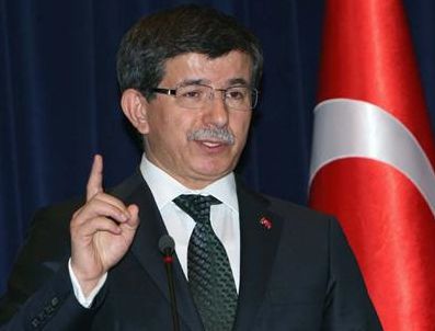 Davutoğlu Suriyelileri ziyaret edecek