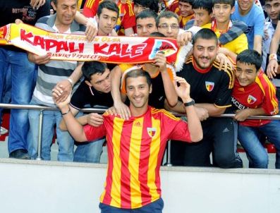 Khizanishvili Kayserispor'a imza attı