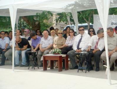 MAKSUT KARAOSMAN - Eksen Derneği Kursiyerleri Sergi Açtı