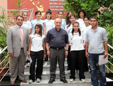 CAHİT BAĞCI - Gaziantep Üniversitesi’Nde Başarılı Öğrenciler Ödüllendirildi