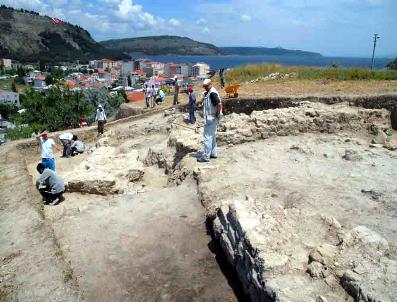 DÜMREK - Maydos Kilisetepe Höyüğünde Arkeolojik Kazı Başlatıldı