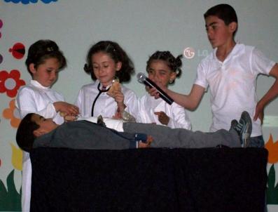 Özlüceli Miniklerin Gösterisi Beğeni Topladı