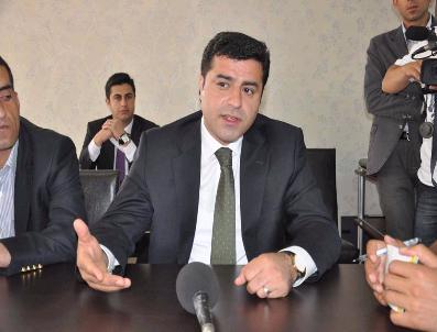 EMEK PARTISI - Demirtaş, Başbakan Erdoğan'ın Diyarbakır mitingini değerlendirdi