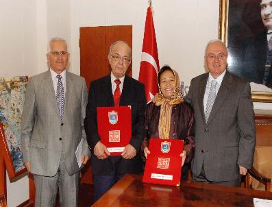 Hayırsever İşadamı Kulaklı‘ndan Eğitime Katkı