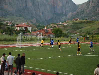 KAZANKAYA - Kazankaya Futbol Turnuvası Başladı